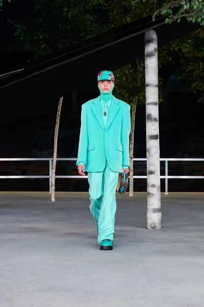 Look 160